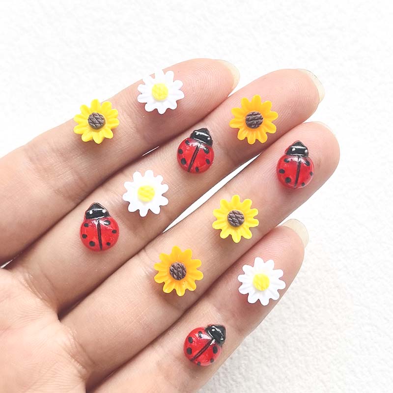ดอกเบญจมาศจิ๋วน่ารัก 65 ชิ้น,  - Flower Preservation Resin บทวิจารณ์และราคา