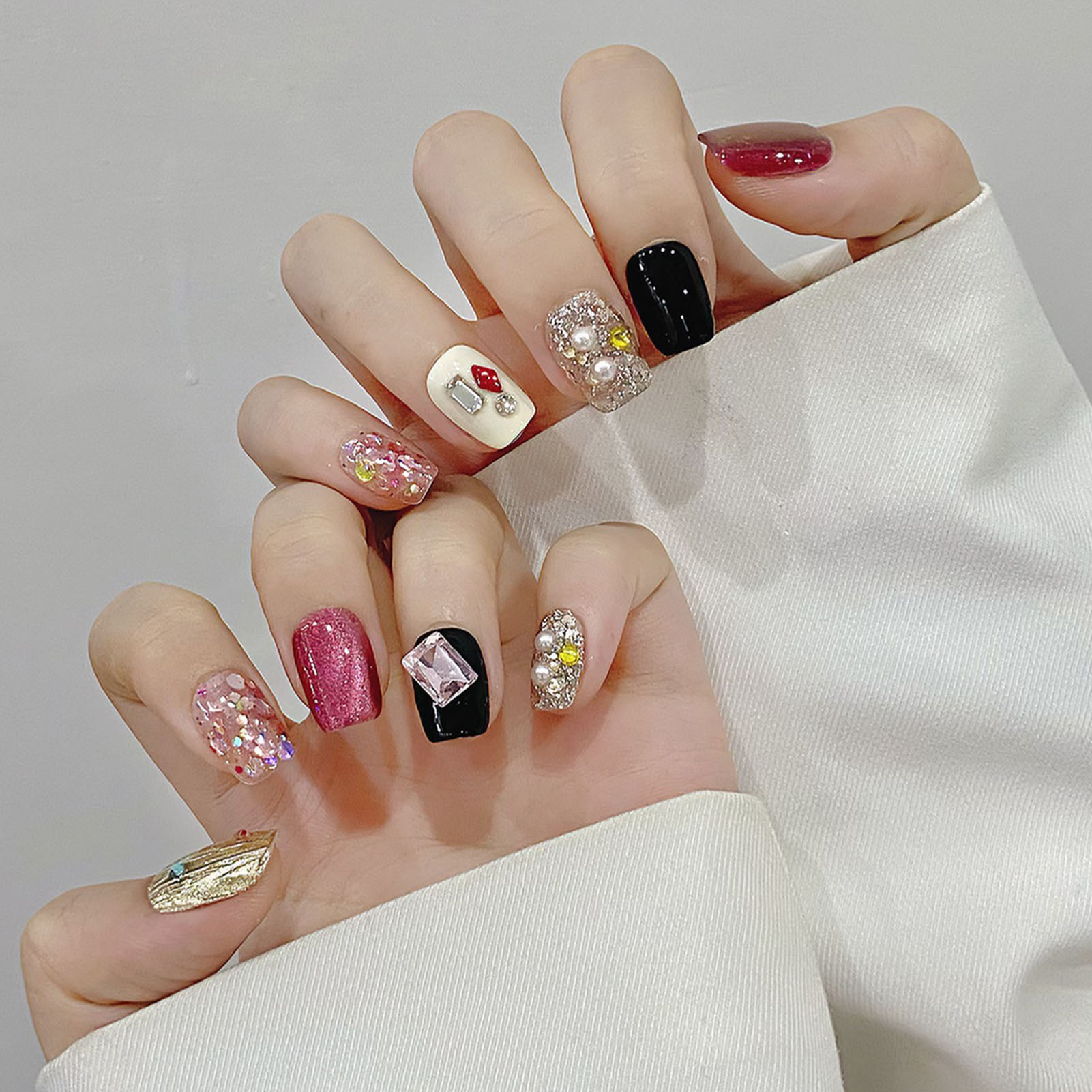 เล็บปลอมสีชมพูแวววาวแบบทำด้วยม - Resin Craft Material บทวิจารณ์และราคา